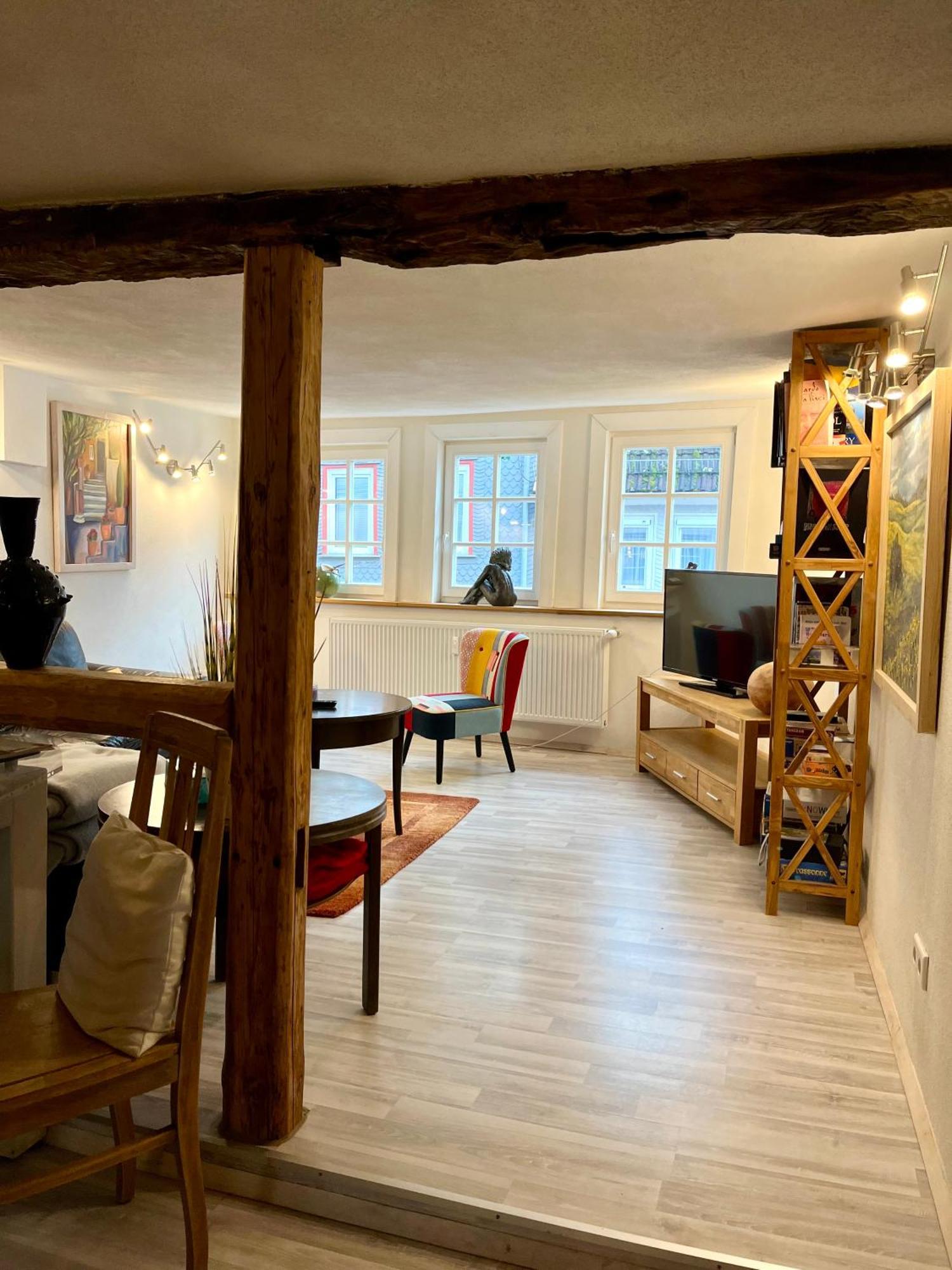 Gaestehaus Keins Wie Meins Bad Hersfeld Exterior foto